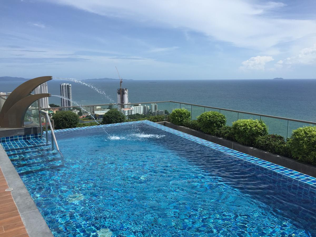 Stylish Studio In Peak Towers Pattaya Exterior foto