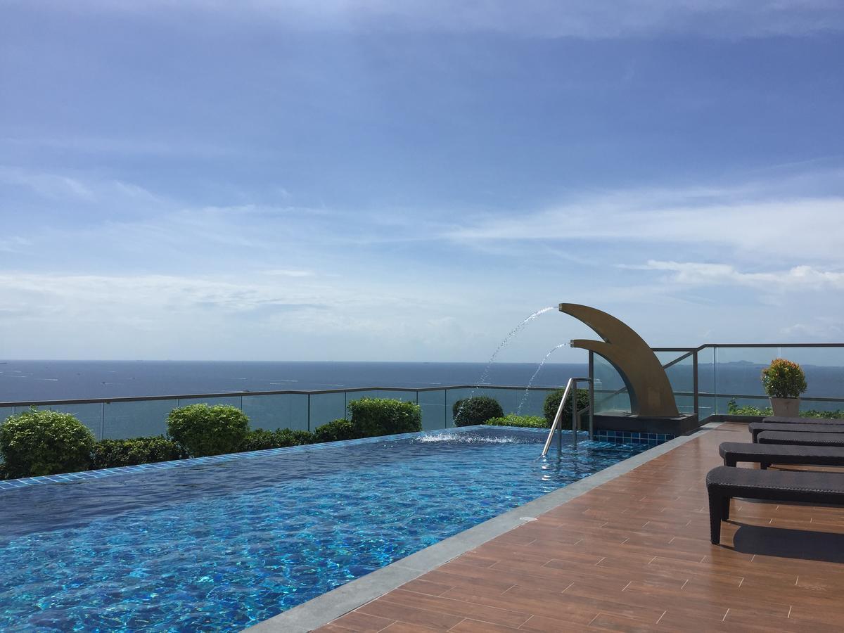 Stylish Studio In Peak Towers Pattaya Exterior foto
