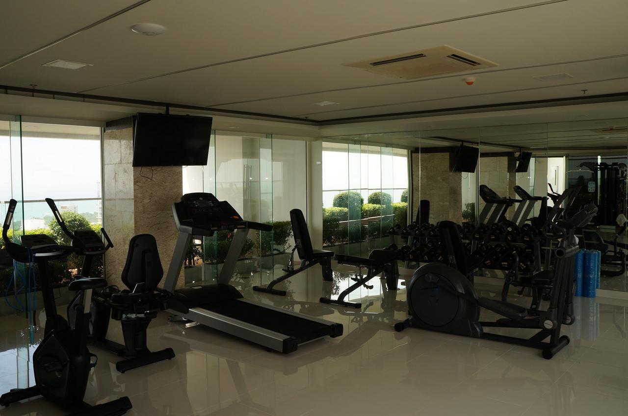 Stylish Studio In Peak Towers Pattaya Exterior foto